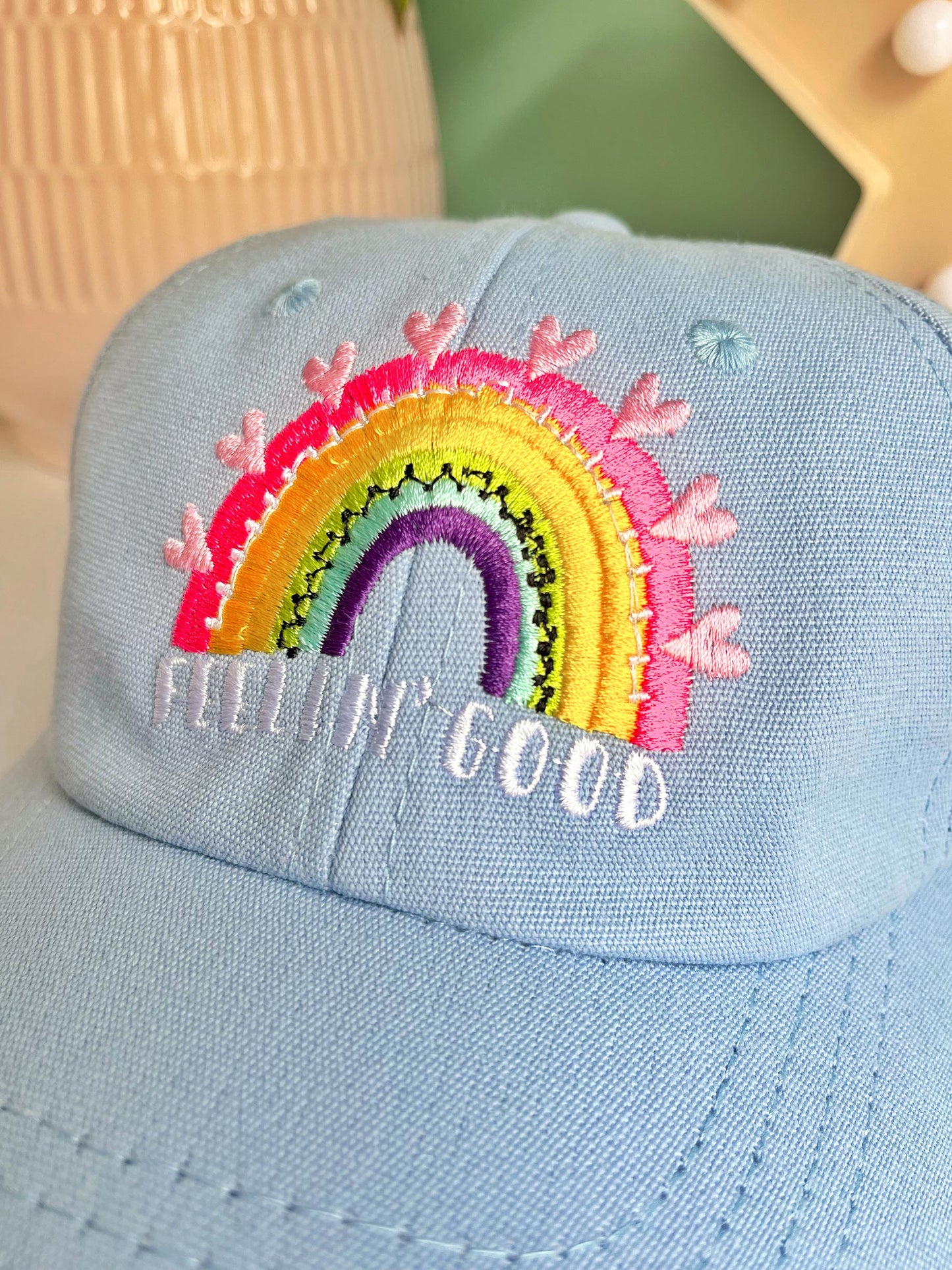 Gorra Celeste Arcoíris